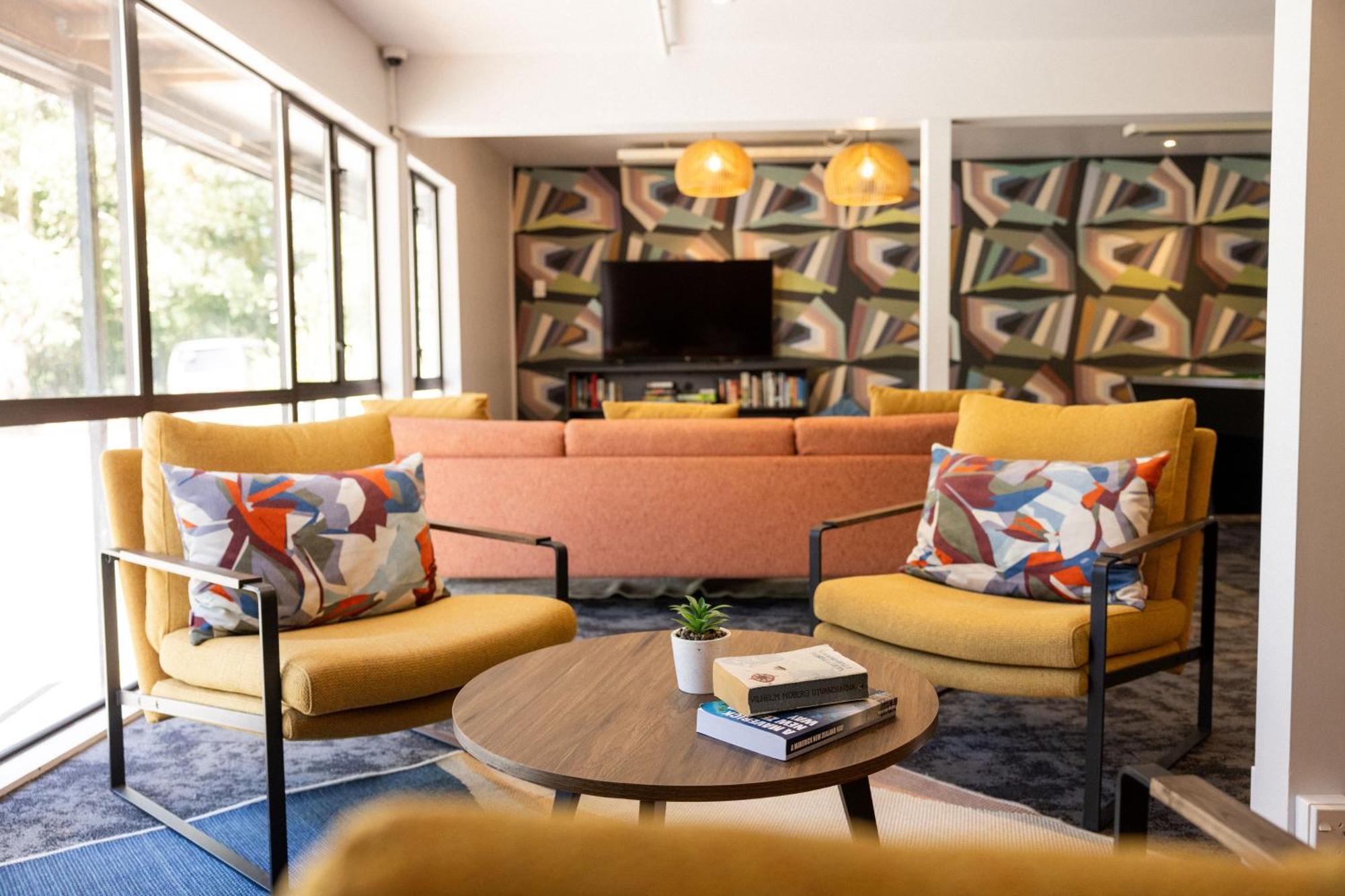 Haka House Queenstown Lakefront Ngoại thất bức ảnh