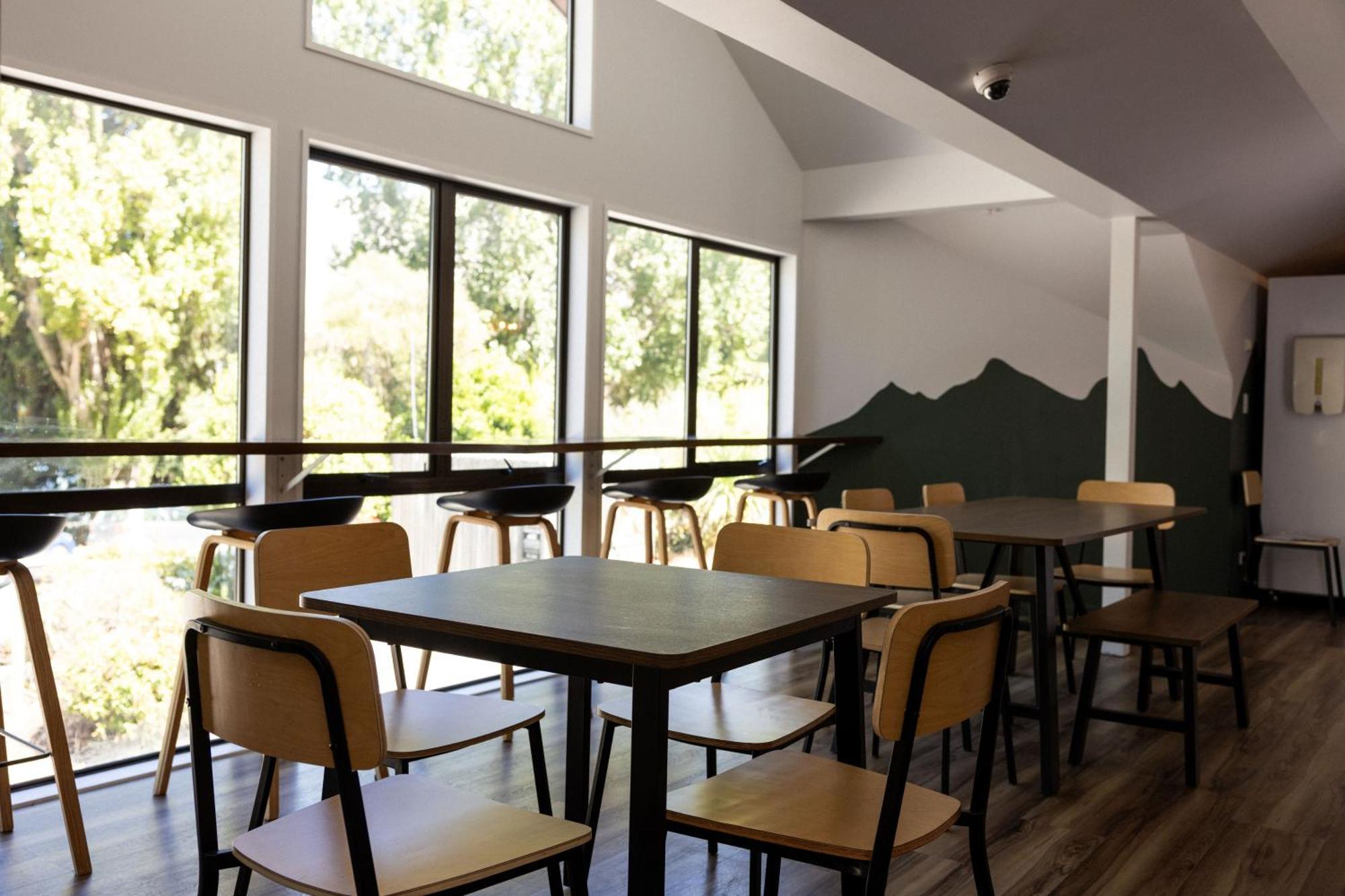 Haka House Queenstown Lakefront Ngoại thất bức ảnh