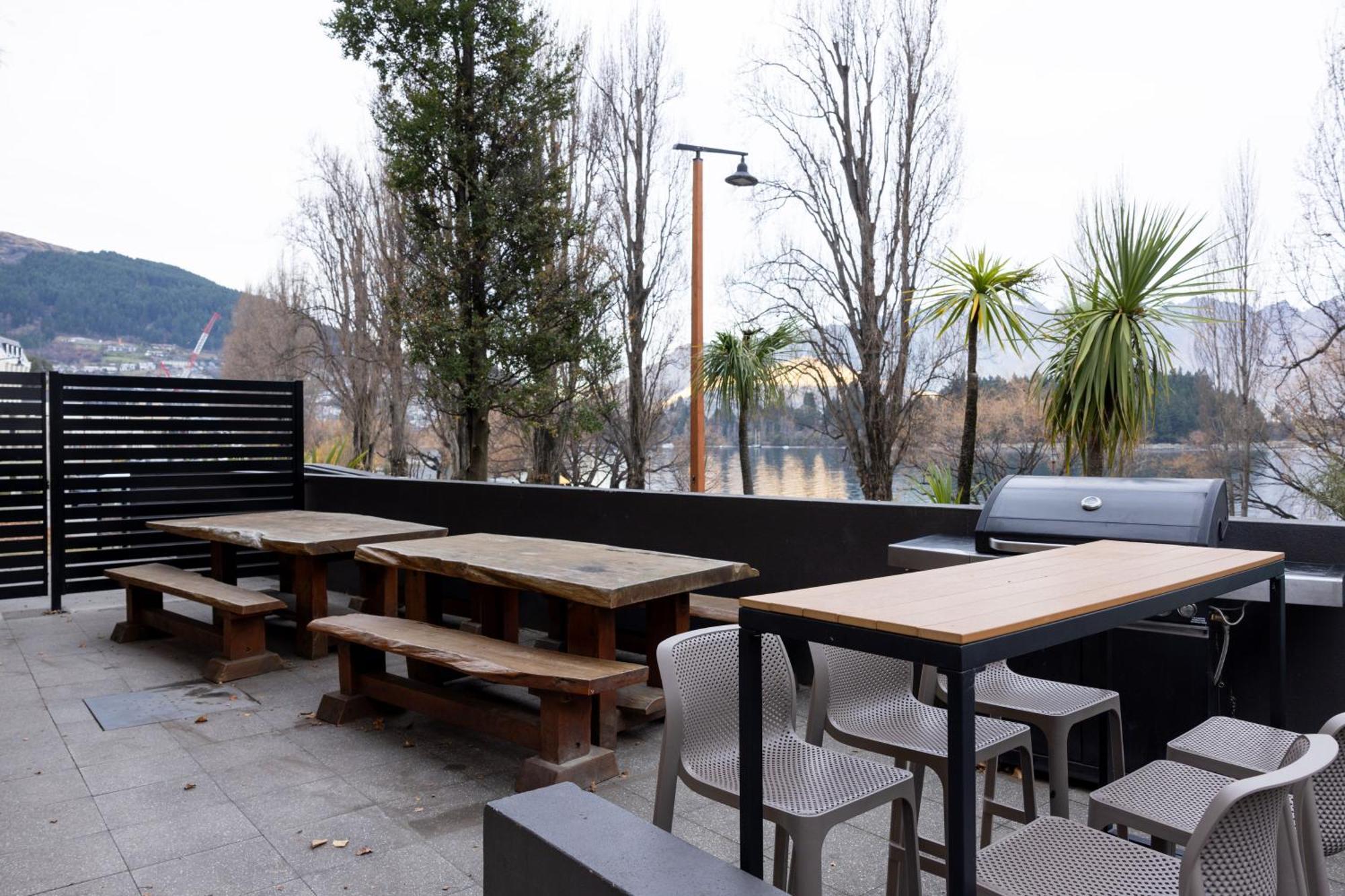 Haka House Queenstown Lakefront Ngoại thất bức ảnh