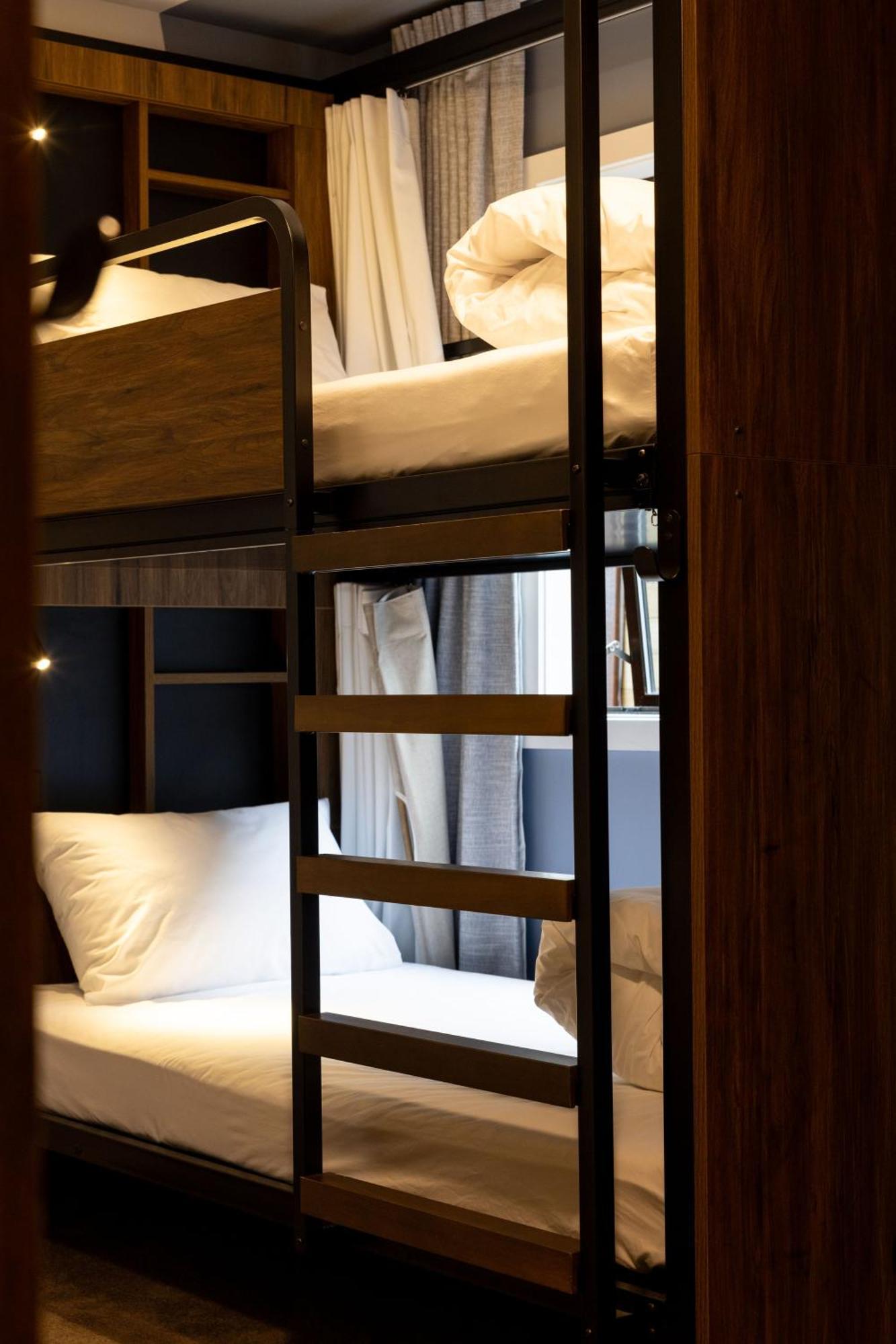 Haka House Queenstown Lakefront Ngoại thất bức ảnh